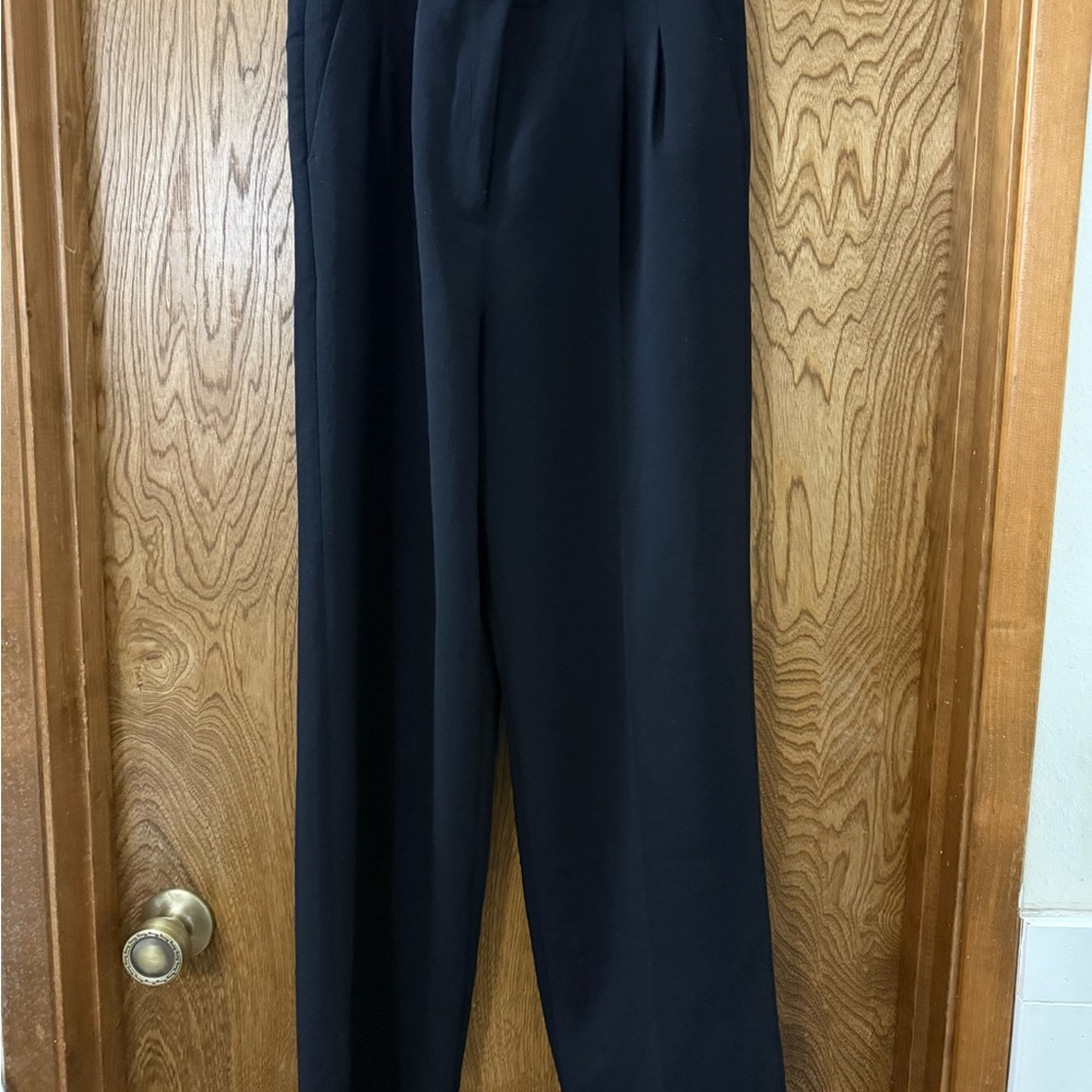 Aritzia Crepette Effortless Black High-Waisted Trousers (Short length)